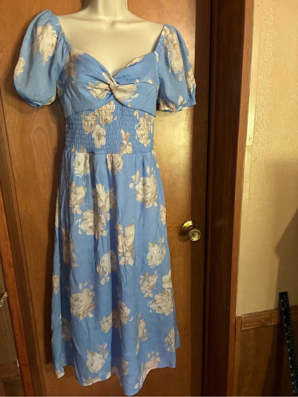 Cottagecore Blue Floral Puff-Sleeve Midi Dress Milkmaid